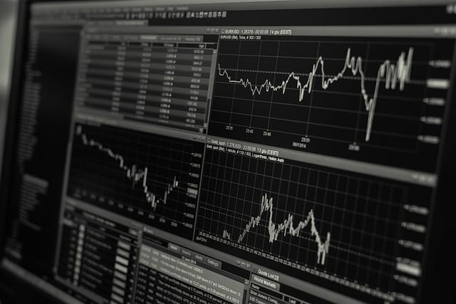 30 Ideias de Pequenos Negócios que Dão Lucro com Pouco Investimento em 2025
